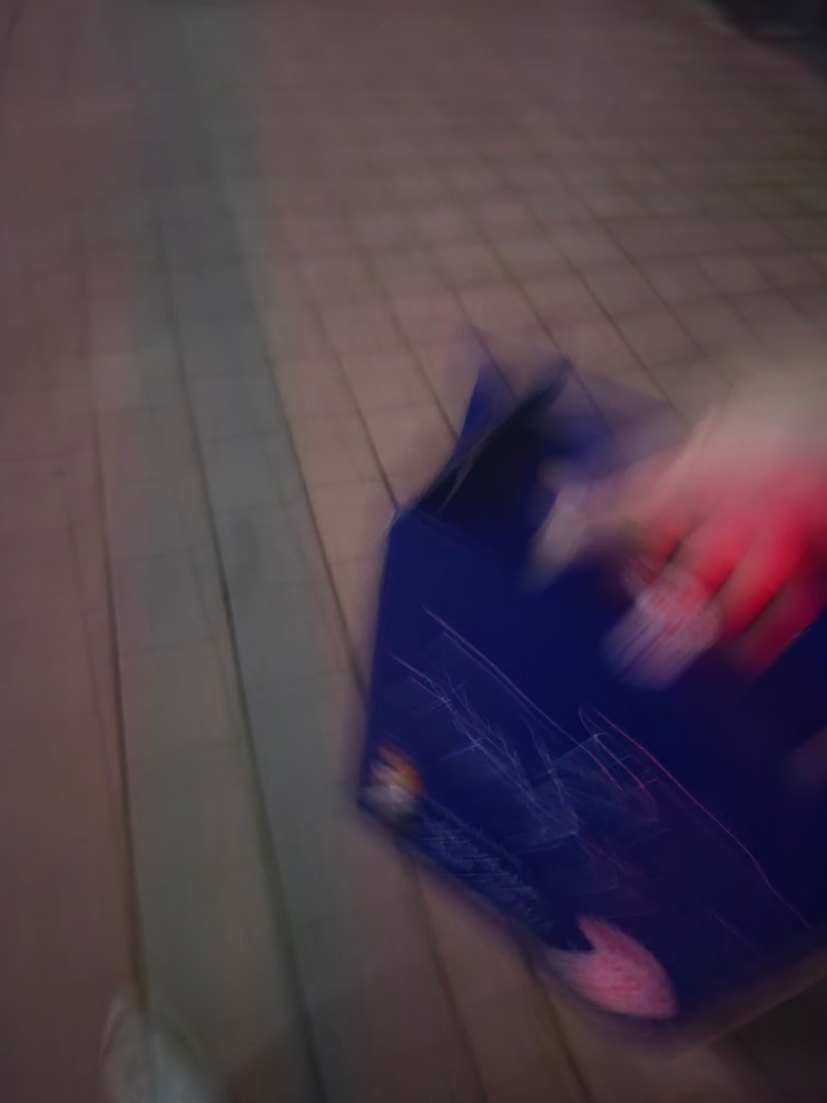  저 자랑 하나만 하겠습니다.