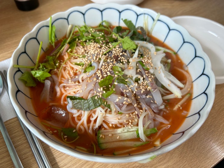  서울 동대문구 제기동 제주올래식당(고기국수, 제주한치물회국수)