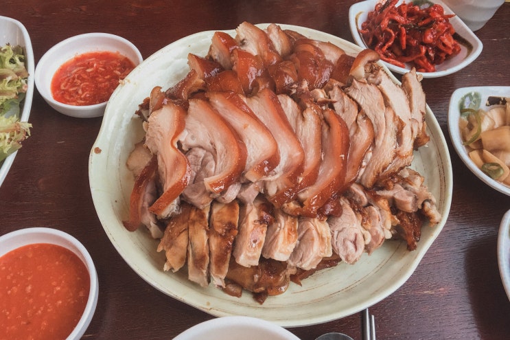  털보네왕족발, 갈수록 전성기인 난곡사거리 터줏대감 보쌈족발집