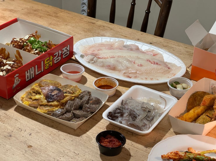  강릉 중앙시장 먹거리 영업시간, 주차장 (+ 어묵 고로케, 배니 닭강정, 오징어순대, 횟집)