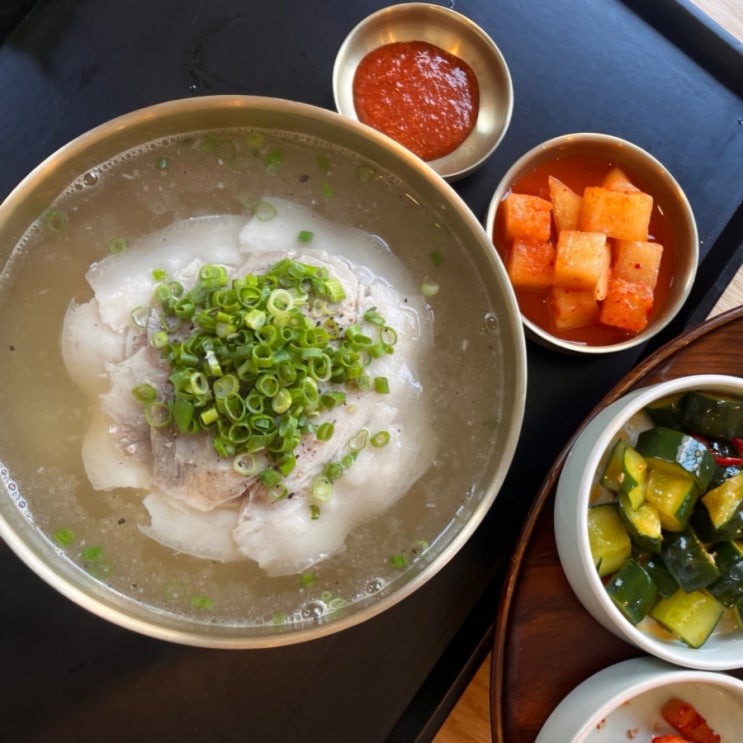  여의도 점심 맛집 주옥발 돼지곰탕 국밥 후기 (+불족발)