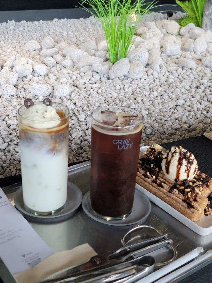  목포 남악 카페 그레이레이지 분위기 좋은 디저트 맛집 신메뉴 아곰라떼