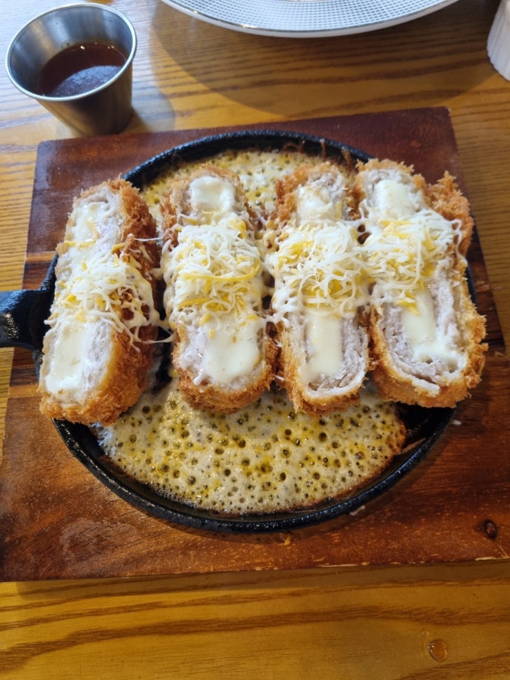  거제 부엉이돈가스, 매미성 인근 맛집, 오션뷰