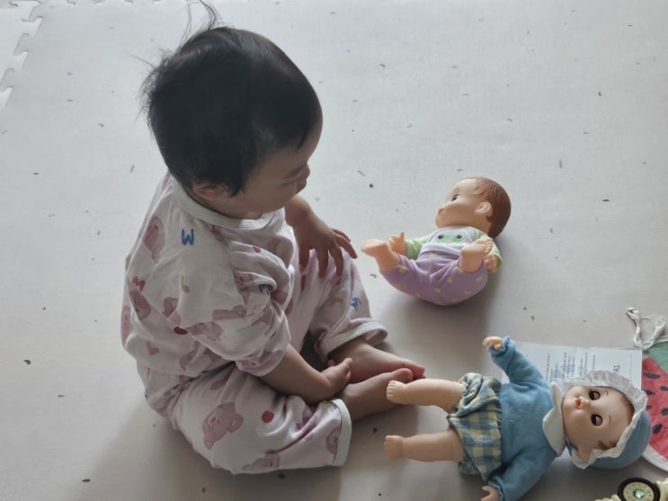  나른한 월요일 오랜만에 유튜브 보기 홈카페