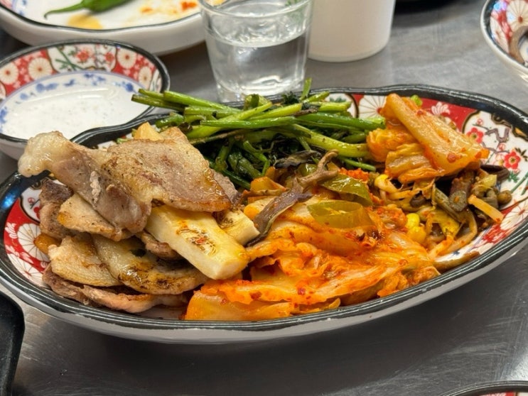  성남 냉삼 오뚜기식당 삼겹살 참치김치찌개 볶음밥