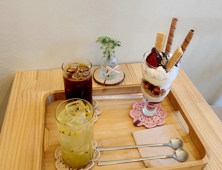 창원 도계동 카페 카페도리단 도리단길 맛집 파르페