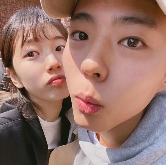 박보검 수지 초밀착 커플 남매같은 느낌 인스타 영화 원더랜드 박보검 수지 초밀착 커플 남매같은 느낌 인스타 영화 원더랜드