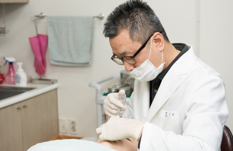  말끔한 얼굴의 시작, 봉천역남자수염제모를 잘하는 곳 청룡동인근피부과