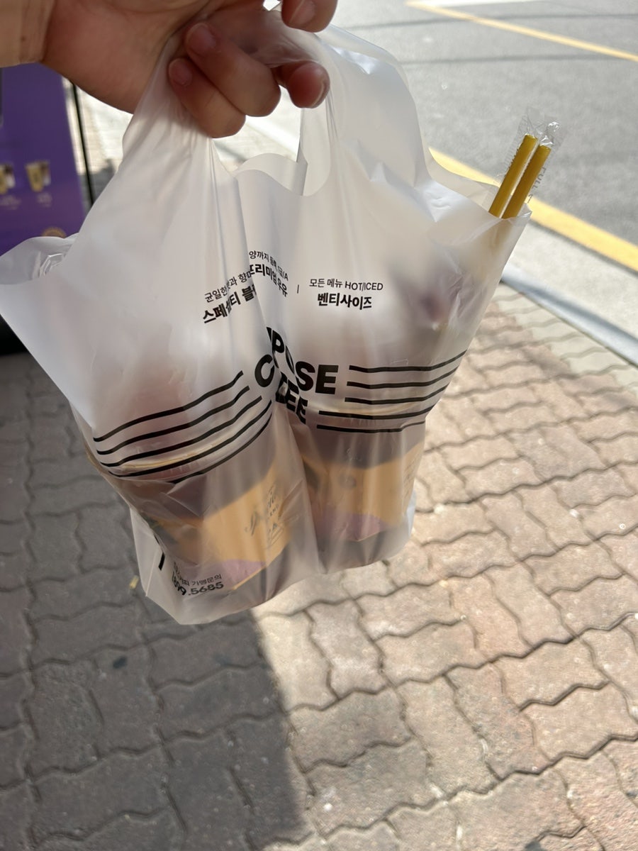 컴포즈커피 내발산점 사진 6