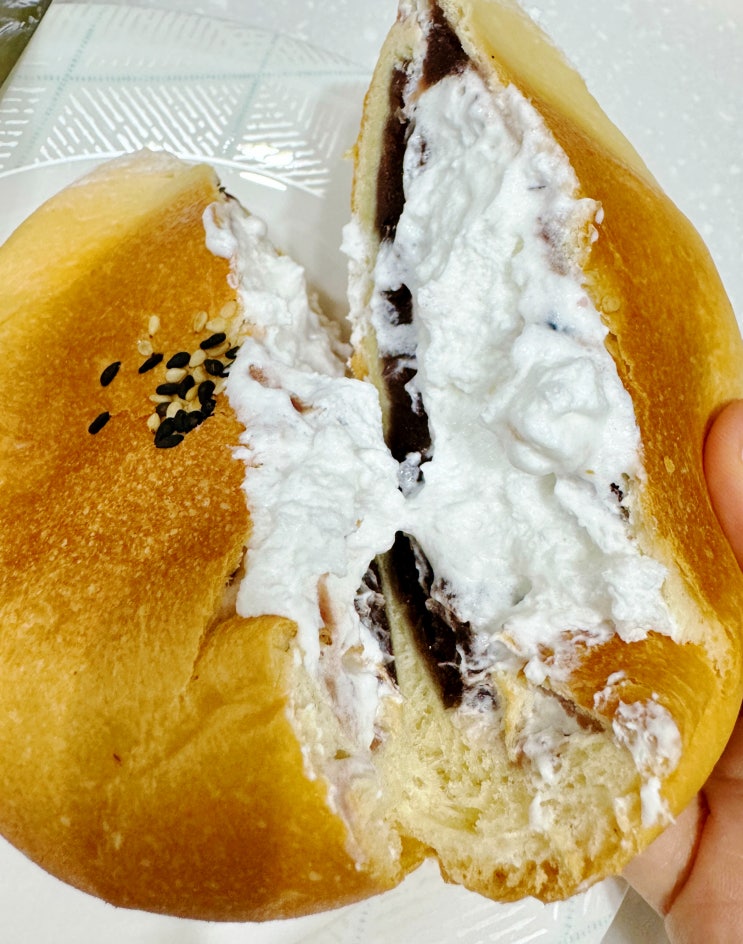  군산 빵지순례 이성당 빵집 애플파이 크림팥빵 후기