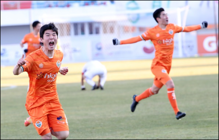 강원FC 전북현대 (5월29일~30일) <b>올림피아코스 피오렌티나</b>