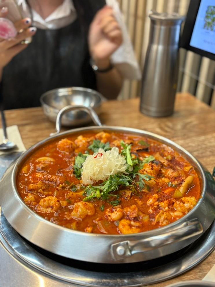  중앙실비 :: 술이 잘 들어가는 강남구청 맛집