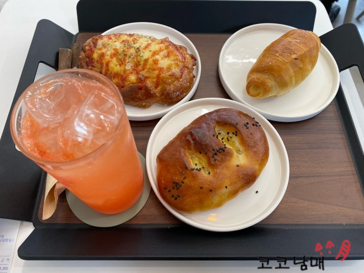  [서울 동작] 소세지빵 맛집 동작구 베이커리 빵구석
