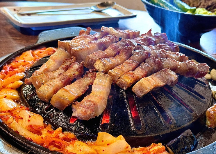  압구정로데오 고기집 제주감성 오겹살 맛집 애월식당