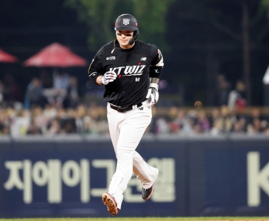 KT위즈 <b>박병호</b> <b>삼성</b>라이온즈 <b>오재일</b>과 전격 1:1트레이드