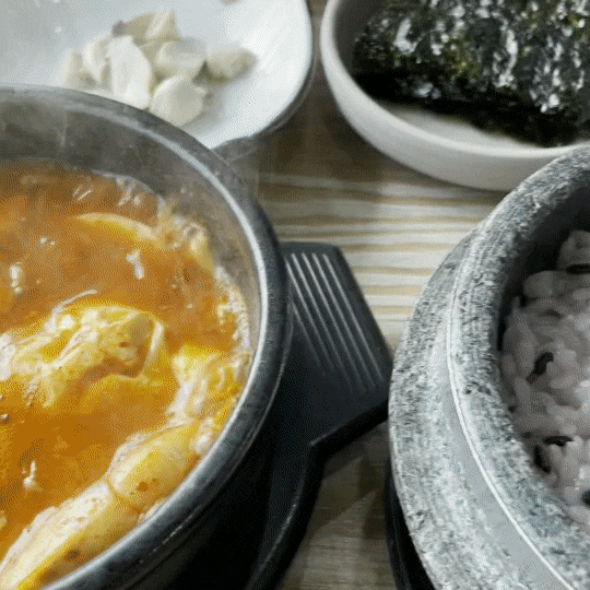 제주 구좌읍 맛집 일품 순두부 세화점: 다양한 순두부 메뉴와 돌솥밥의 조화 제주 구좌읍 맛집 일품 순두부 세화점: 다양한 순두부 메뉴와 돌솥밥의 조화