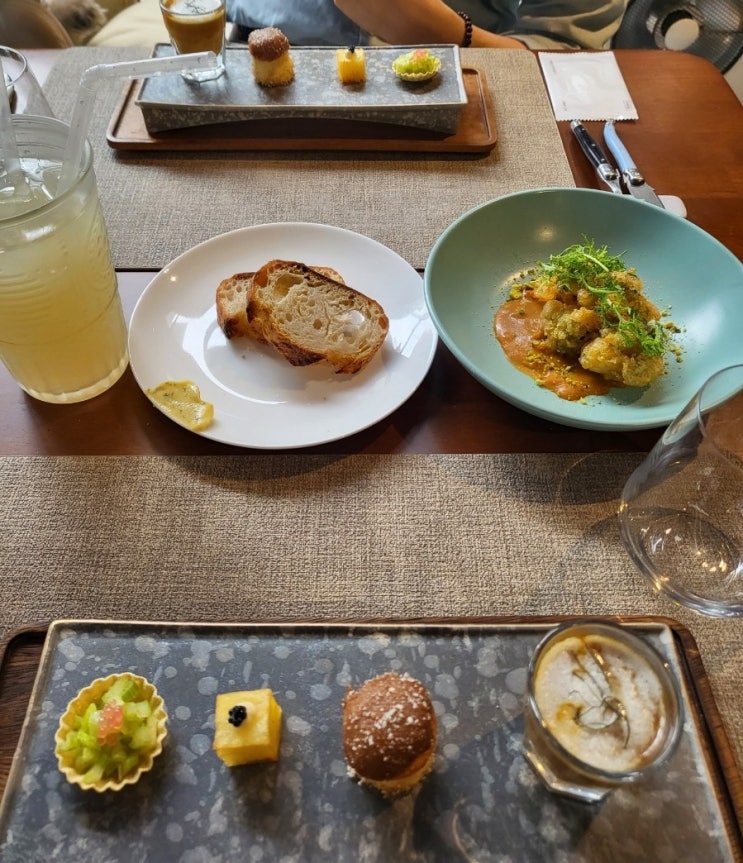  연남동 데이트 맛집 파인다이닝 업투미 애견동반도 가능