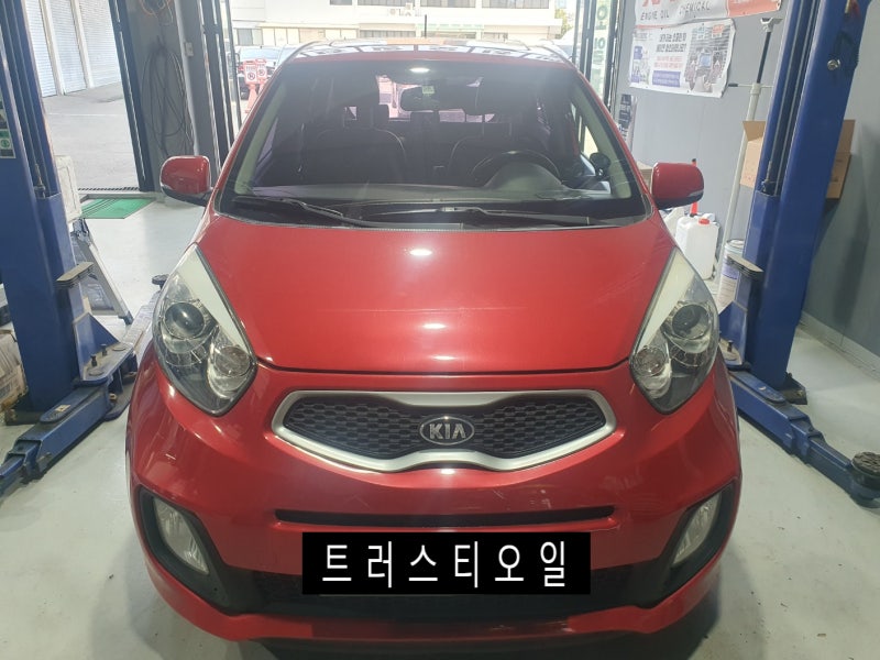 기아 올뉴 모닝 전디스크 및 브레이크 패드 교환작업.
