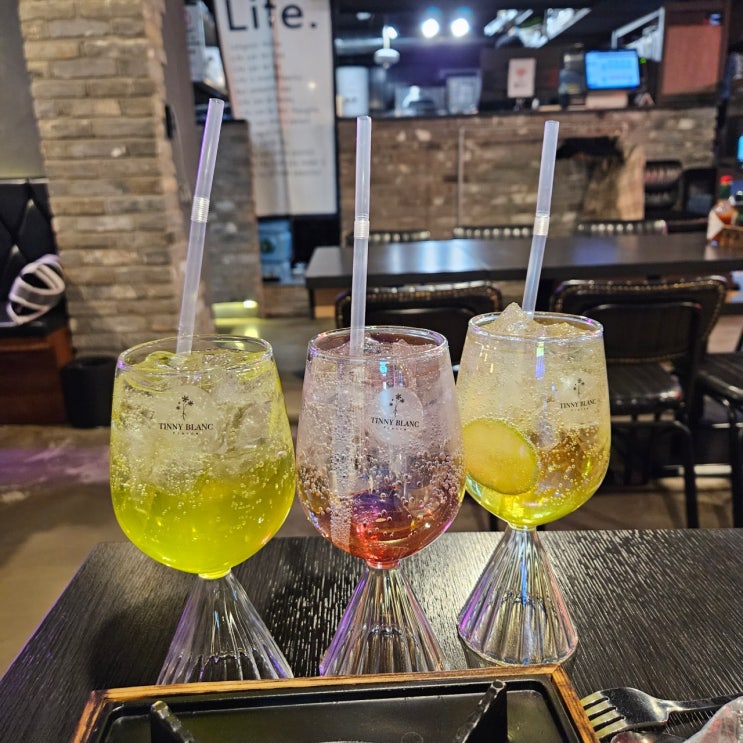  피맥맛집 교대역 술집 피자에 미치다