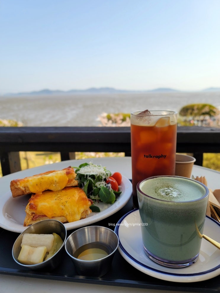  인천 강화 동막해변 오션뷰 맛집 카페 토크라피