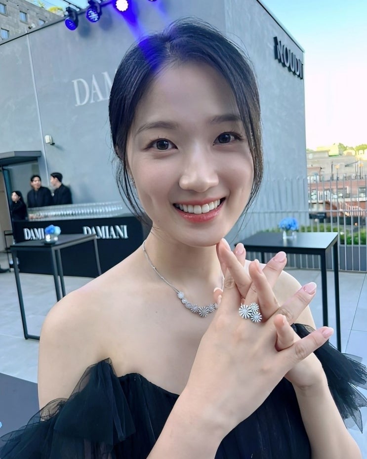 "연애 잘하고 있죠?" 김혜윤, 종영 인터뷰에서 보인 찐반응 "연애 잘하고 있죠?" 김혜윤, 종영 인터뷰에서 보인 찐반응