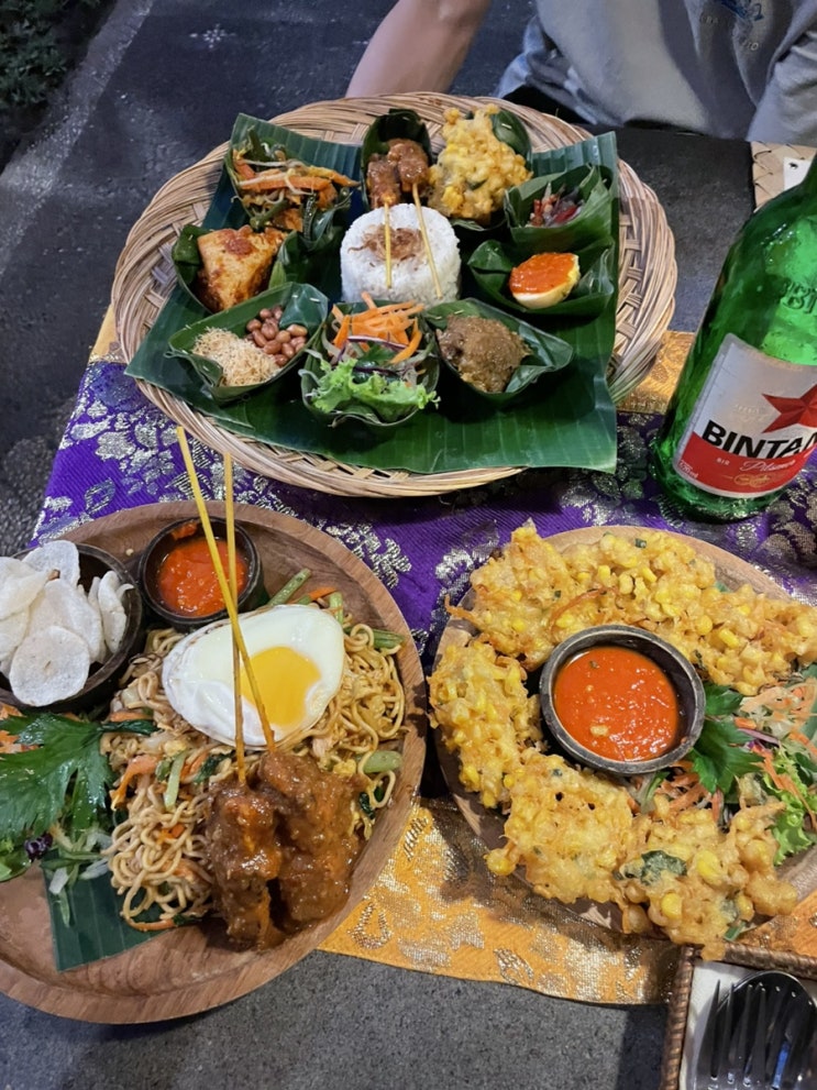  발리 우붓 가성비 좋은 찐 현지 맛집 선선와룽 Sun Sun Warung