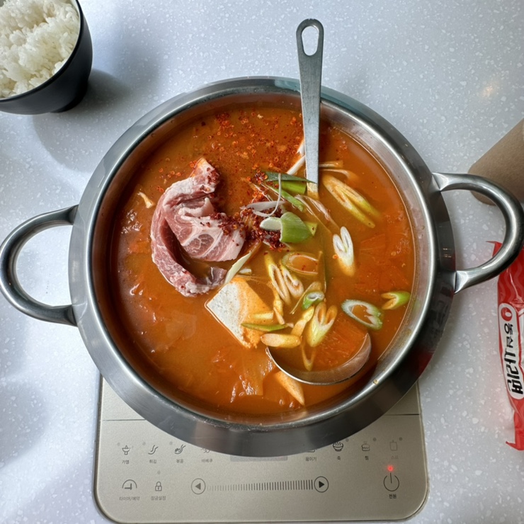  산본맛집 빨간맛 홍미집 만세점심세트