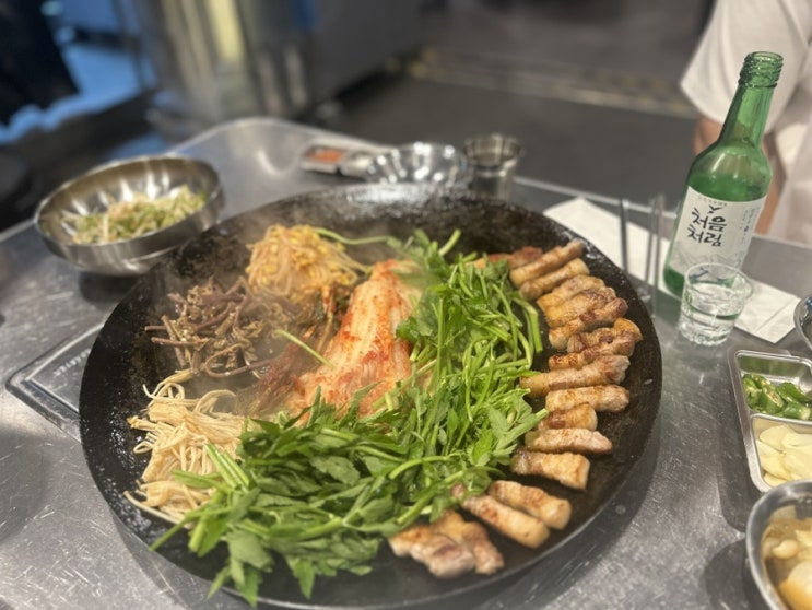  [영등포구청역 삼겹살] 돼지의집 당산 일대 단골까지 모이는 미나리 김치삼겹살 구이 최고