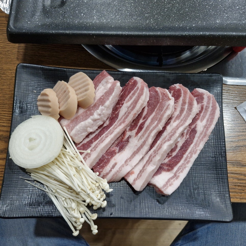 사랑방생삼겹살전문 사진 6
