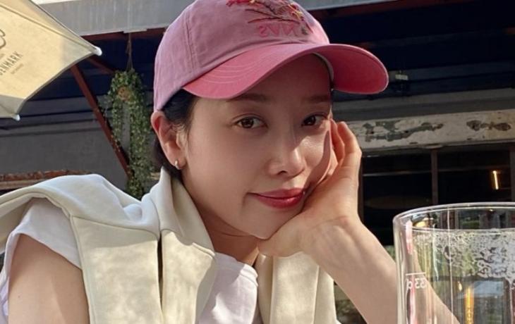 김히어라, 학폭 논란 딛고 본격 미국 진출...이정재 에이전트 협업→가수 활동까지 김히어라, 학폭 논란 딛고 본격 미국 진출...이정재 에이전트 협업→가수 활동까지
