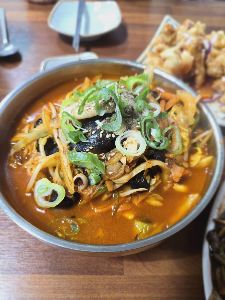  가성비 짬뽕맛집에서 찾은 해물 천국  대구 각산 웅짬뽕