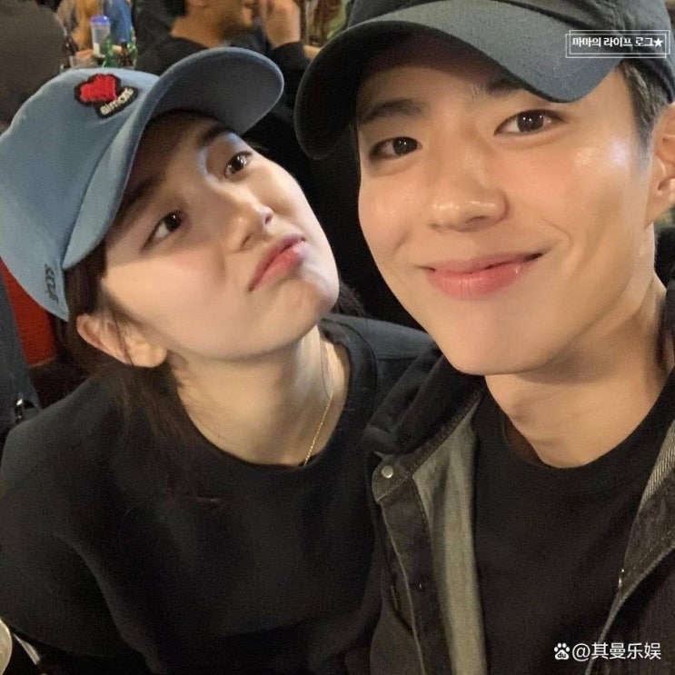영화 <b>원더랜드 박보검</b> 수지 진짜 커플 같은 사진 케미 기대