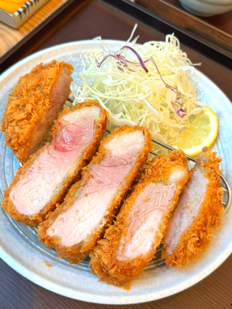  배곧 아브뉴프랑 수제 돈까스 맛집 삼백돈