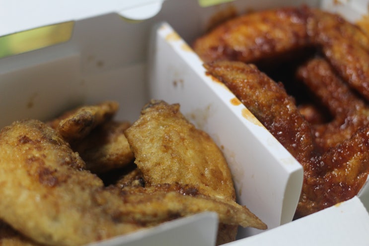  교촌치킨 메뉴 반반점보윙 레드 간장맛 팝콘세트