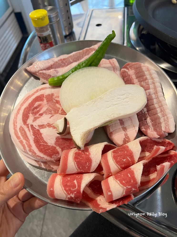  부산대 고기집 야외 테이블이 있는 부산대 매일꽃돈