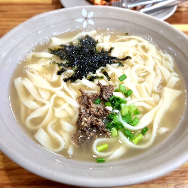  중랑구 중랑 동부시장 칼국수 맛집 비 오는 날 해장에 최고인 옛가칼국수 후기