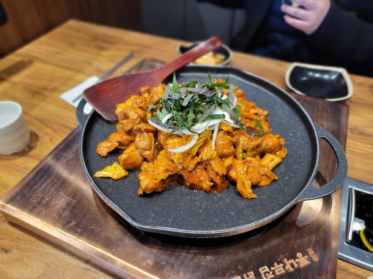  춘천 통나무집닭갈비 롯데프리미엄아울렛 기흥점  / 직장인 점심 추천