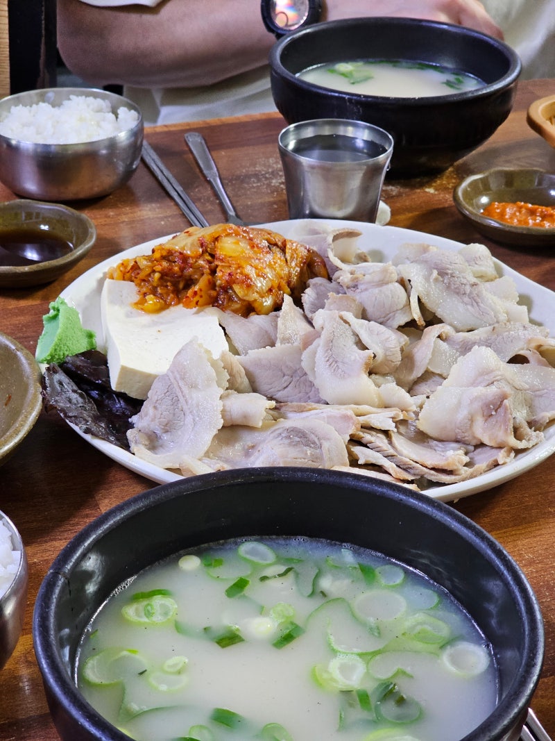 영진돼지국밥 이미지
