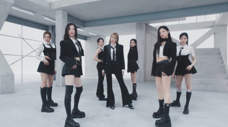  베이비몬스터, 'LIKE THAT'...글로벌 팬 환호