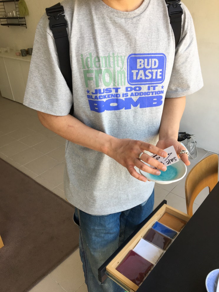  아메리칸 캐주얼 무드의 켁터스 도넛 마켓 반팔티 리뷰