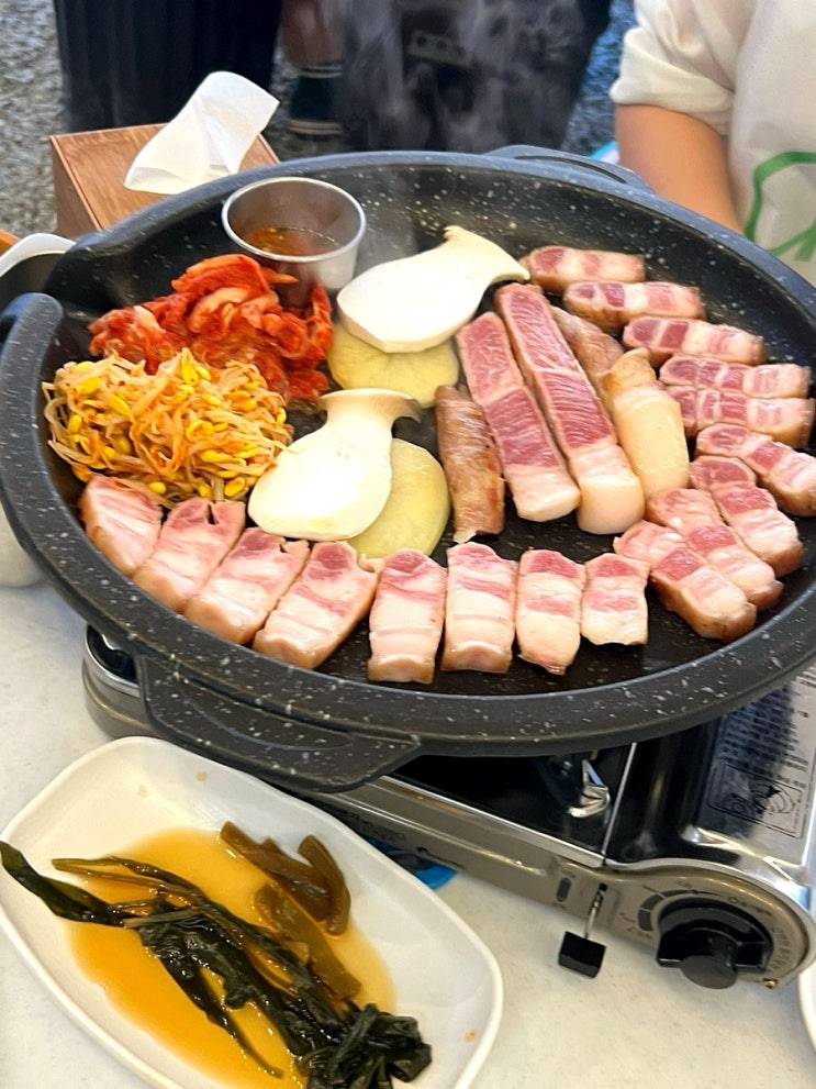 부산 사상 주례 야장술집 돼지고기집 동주집 부산 사상 주례 야장술집 돼지고기집 동주집