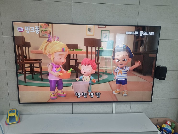  티비 패널 수리 파손된 TV 화면 75인치 출장 수리
