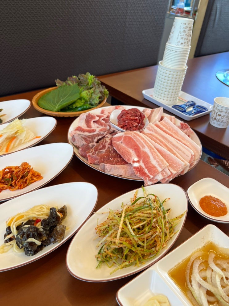  평택 고덕 삼겹살이 맛있는 고기집 맛집 '공원정육식당'
