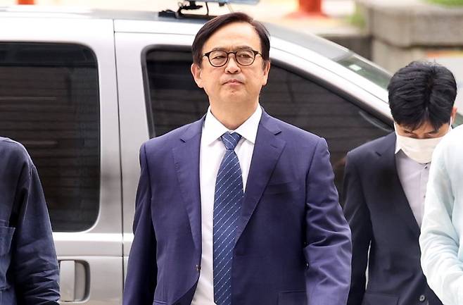 '<b>삼성전자</b> 기밀 <b>유출</b>' 전 부사장 구속…"증거인멸 우려... 