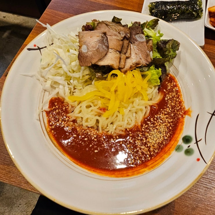  합정 자가제면 멸치국수 오성국수