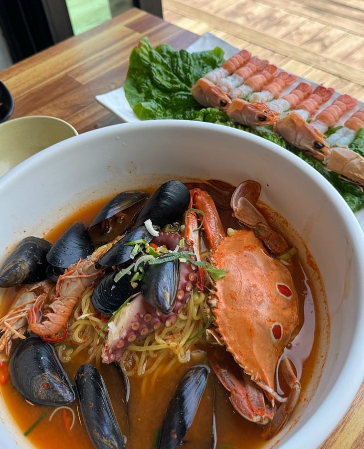  성산해물라면 몰마농,그대와함께 라면