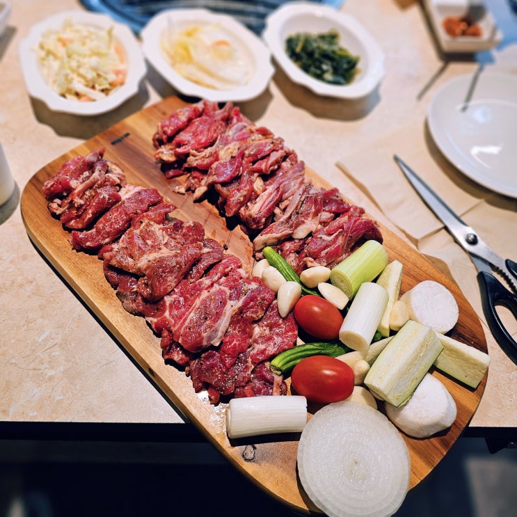  [경의선숲길] 양고기 입문은 여기서!! 터키 사장님이 운영하는 마포 찐맛집 《램하우스》