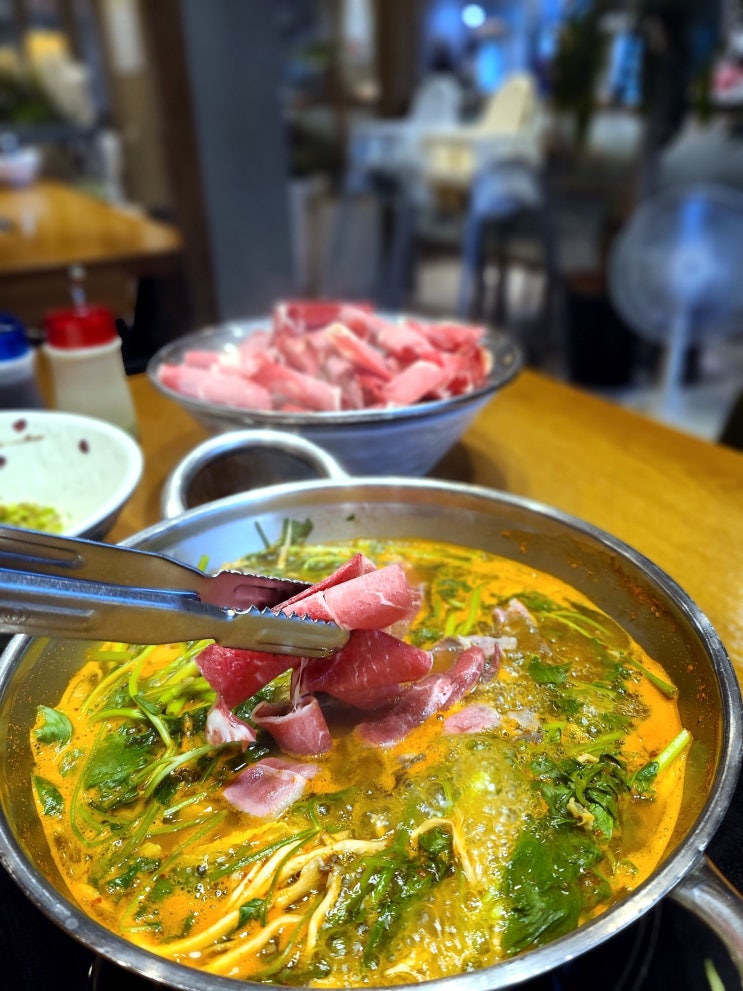  송도신도시 샤브샤브, 콩국수 맛집 '가회동샤브칼국수 송도컨벤시아점'(feat 인천대입구역, 타임스페이스 맛집)