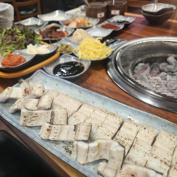  송도 유원지 맛집 송도 장어 신선한 장어와 풍부한 반찬 대풍 숯불장어