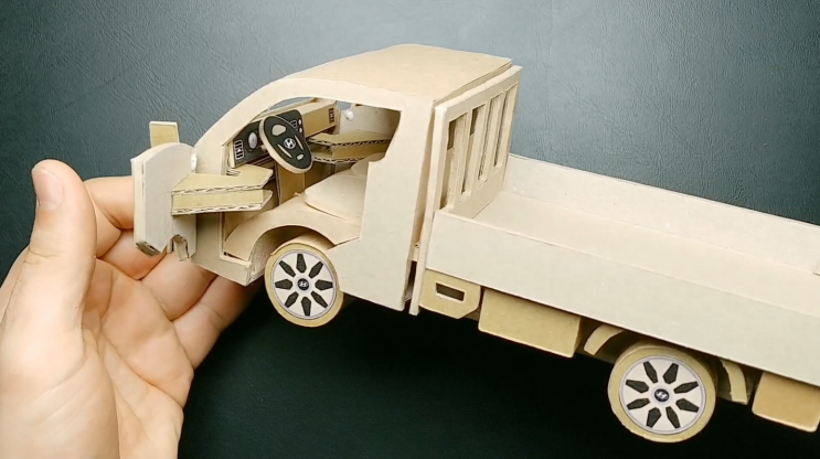  현대 포터 박스로 만든 자동차 | Hyundai Porter made of cardboard [쇼츠28]